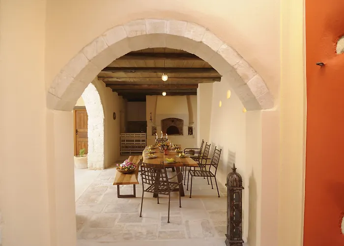 Veranda Rossa Rethymno (Crete)