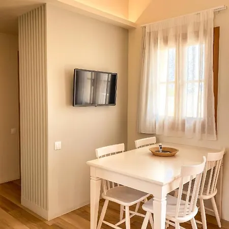 מלון דירות Veranda Rossa 4*